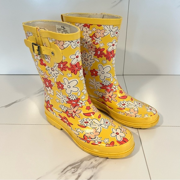Western Chief Yellow Floral Rain Boots Size 7 - Picture 1 of 6